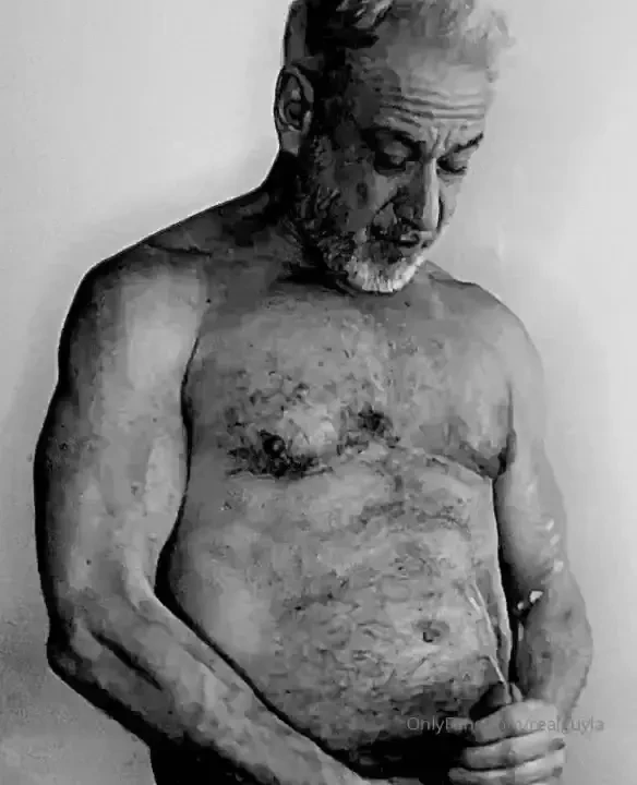 Pumping out a load right in my face 