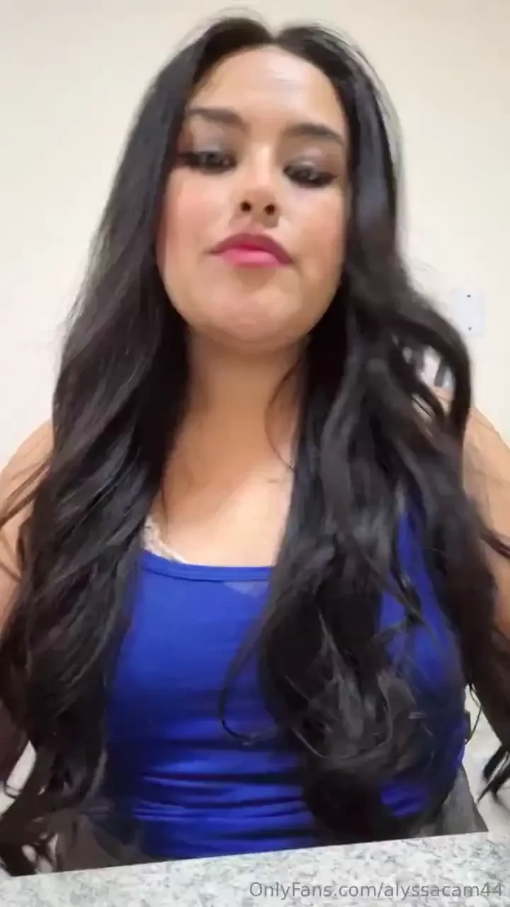 A small part where i was putting on makeup you ll have another full 