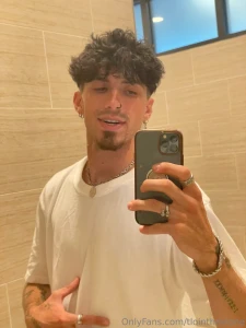 Who s ready to make me explode tonight