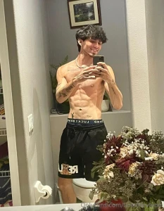 Iztlo vip https onlyfans com iztlo vip last chance for vip at a