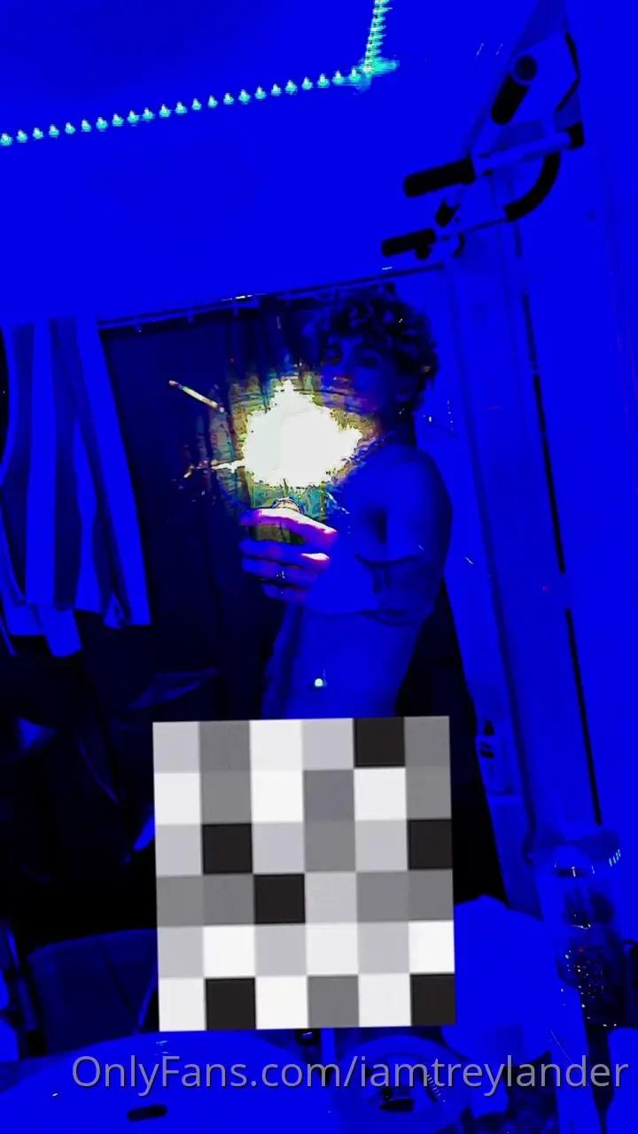 Now when you watch my tiktoks you can picture me being naked in this 