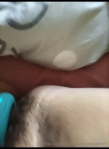 Suite de ma masturbation d hier