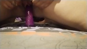 Ce gode est l un de mes pr f r s il va sur un support pour l utiliser