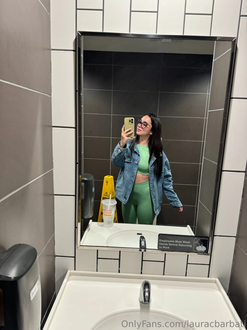 From 1 to 10 how pretty do i look today 