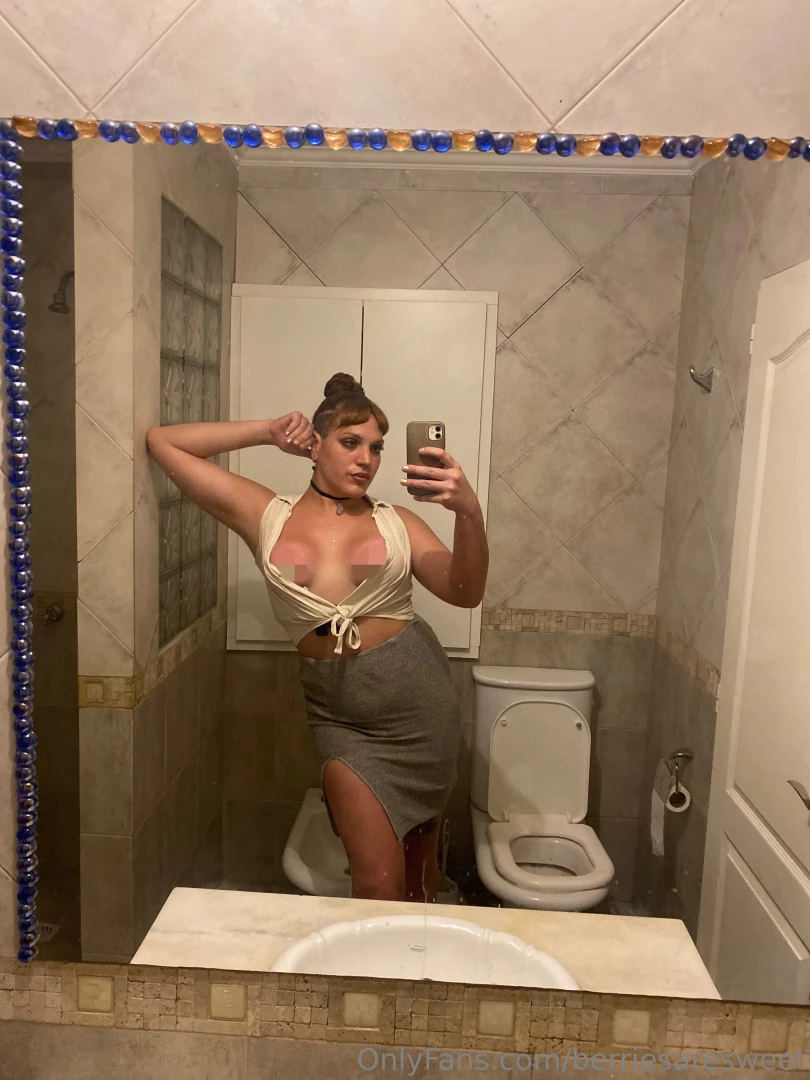 Uncensored pics here berriesaresweetvip part 3 