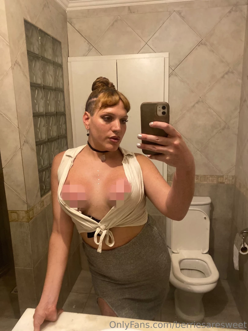 Uncensored pics here berriesaresweetvip part 1 