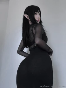 I think this dress is see through can you check for me