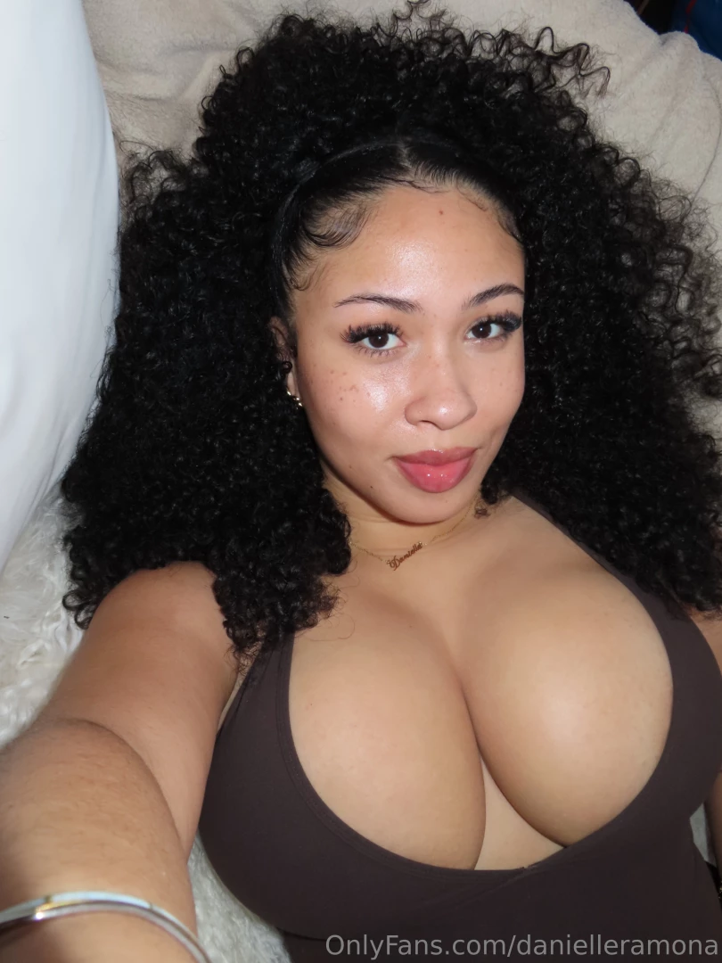 Danielleramona 