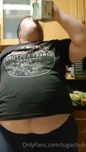 Mooooore i need more milk to make my belly grow