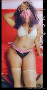 Enchanting dancer wishes you a wonderful weekend