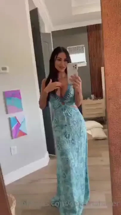 What do u think of my hair can we do some russian bride role play 