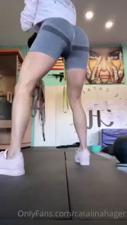 Who wants to watch me squat might be better without these shorts or 