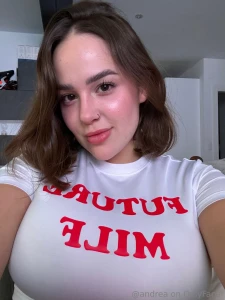 Look at my shirt read it understood it remember it
