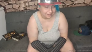 Vip subs got this free whoa boy just a cute and sexy 5 minute video