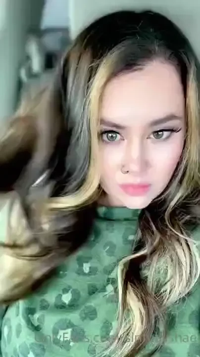 New hair got me feelin 