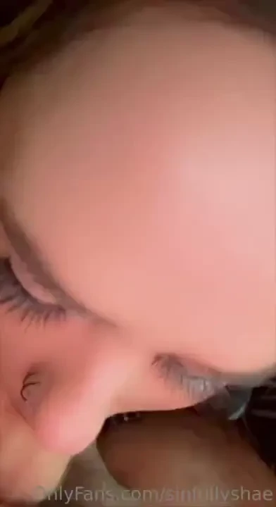 He gets a blow job after a long day of work chokes me with his monster 