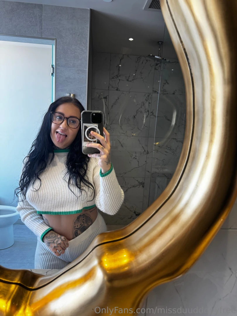 Vois la version de cette photo sur missduudddyy 