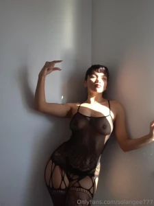 Get on your knees and pray to me now