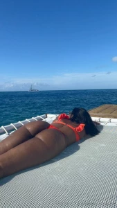 Comment below and tell me what type of content would you like to see i