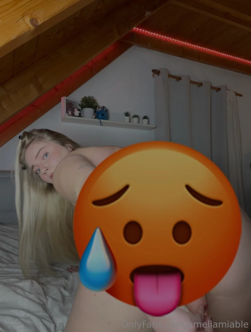 Check your dms something hot and steamy is waiting for ya 