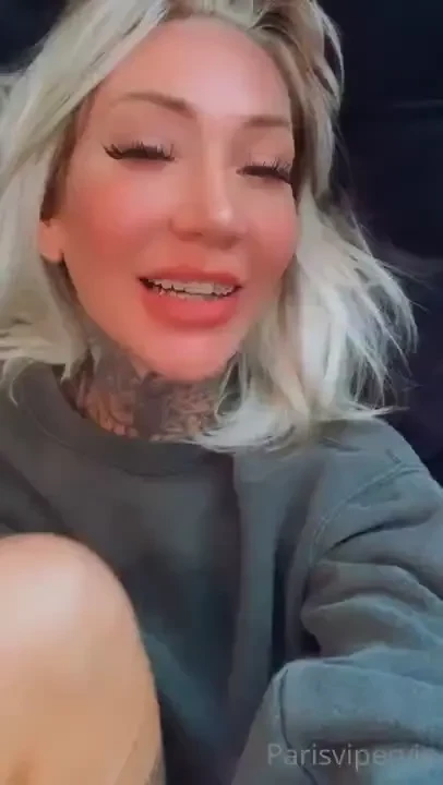 Cum have fun with me slide into the dms 