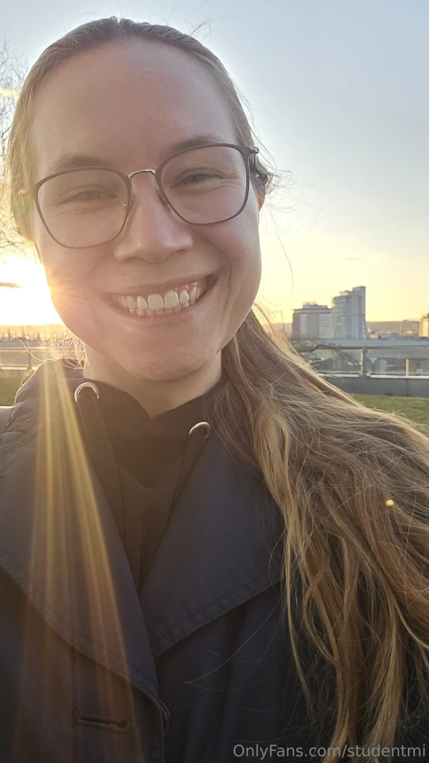 Happy monday my teeth are doing fine 