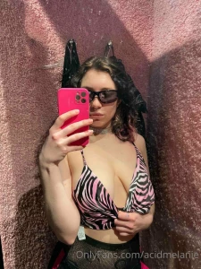 Make me forget my name and scream your baby satisfy me with your huge