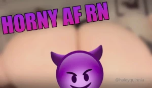 Taking it from the back spanking my self makes me so horny bouncing my