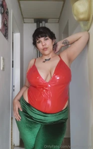 Feeling christmas cuming do you think i ve been a good girl