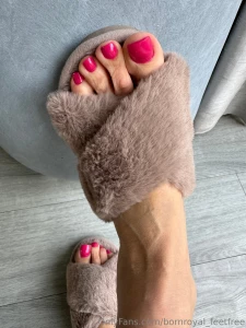 Sniff deep more bornroyal_feet