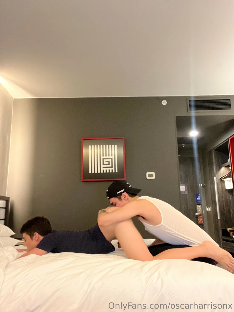 Last pics from this feed and collab of me and kayleb 