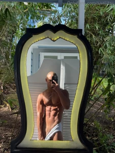 Outdoor mirror you know i don t give a fuck about showing off in