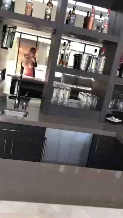 Damn this bar is gorgeous 