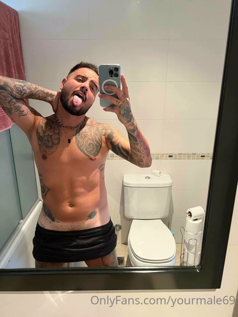 Follow my hot and sexy friend he would do everything you want and is 