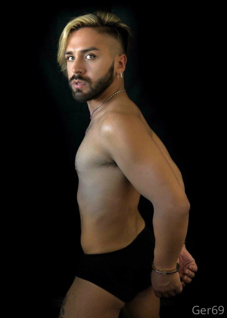 - plexiray - free free free - online - plexiray - check out my profile 