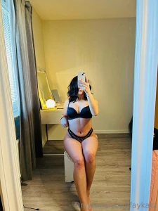 Only swipe left if you want to undress me part 1