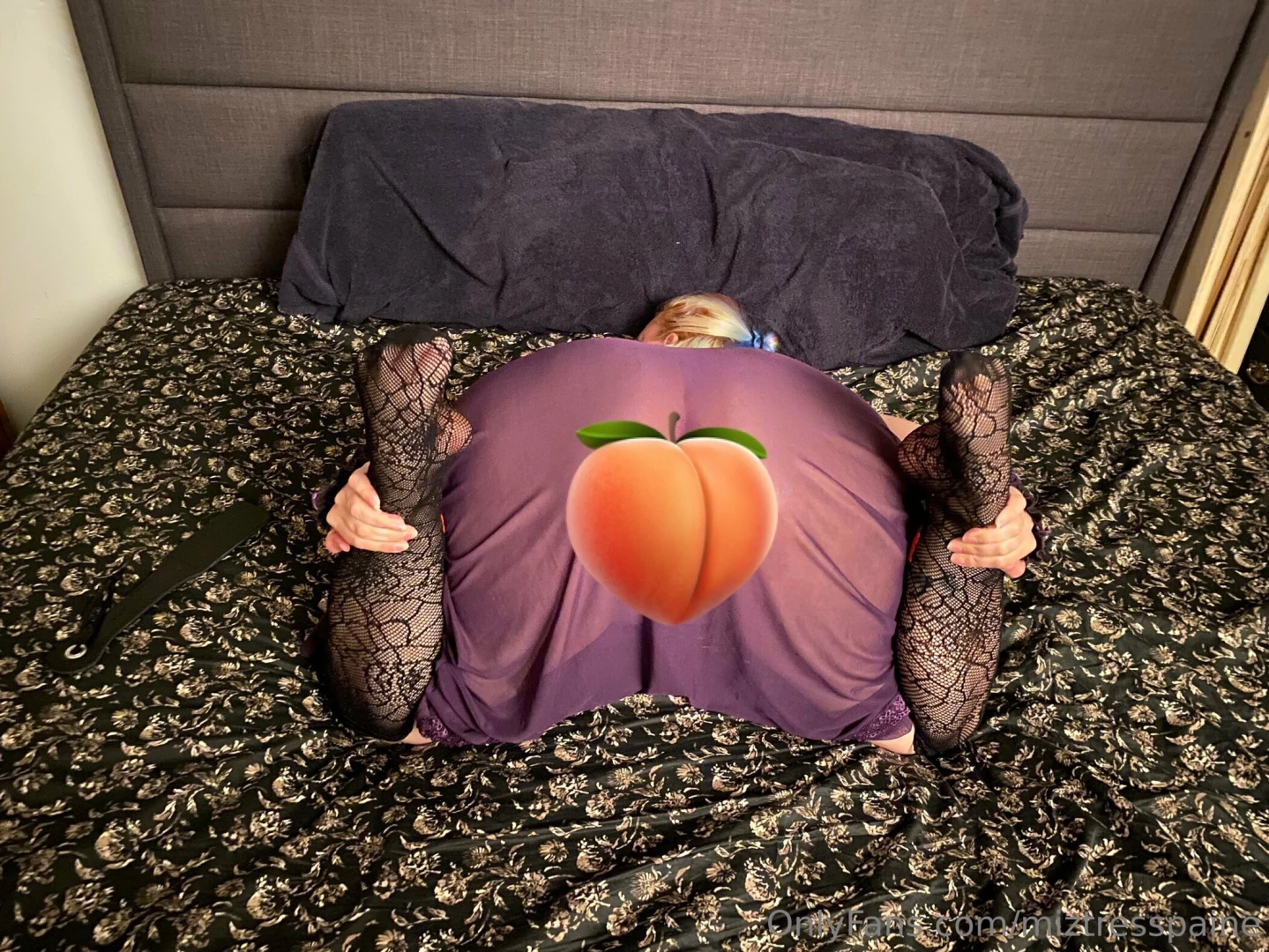 Can you peek through the sheer purple lace and get a glimps of my 