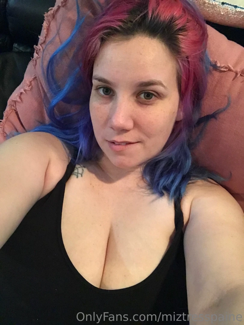 Waiting on my couch for a worthy playmate get in my dms my sweet 