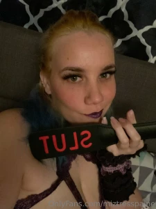 Who wants to see what s going on here get in my dms baby for a