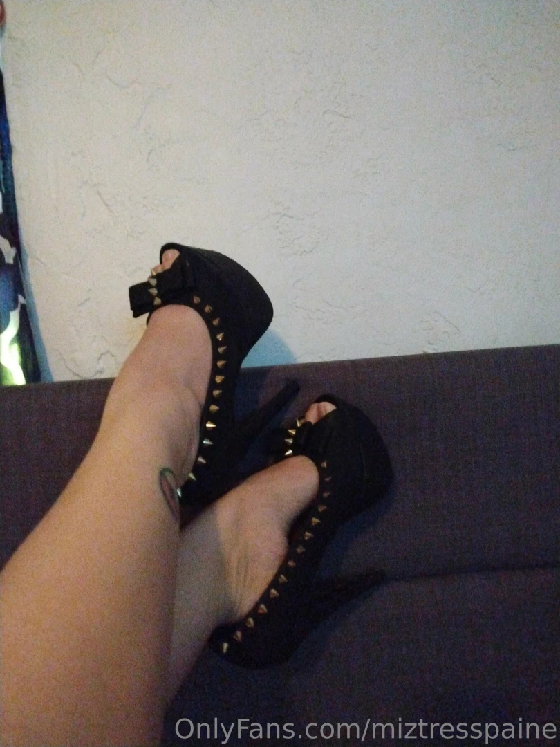 I think it s time for a new set of heels theses are beautiful but i 