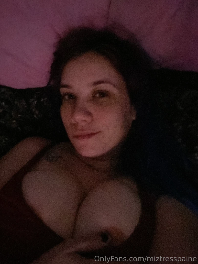 Fuzzy messy wake ups are how i love my mornings can you get me a cup 