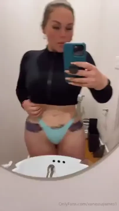 Fuck me in the bathroom babe part 1 