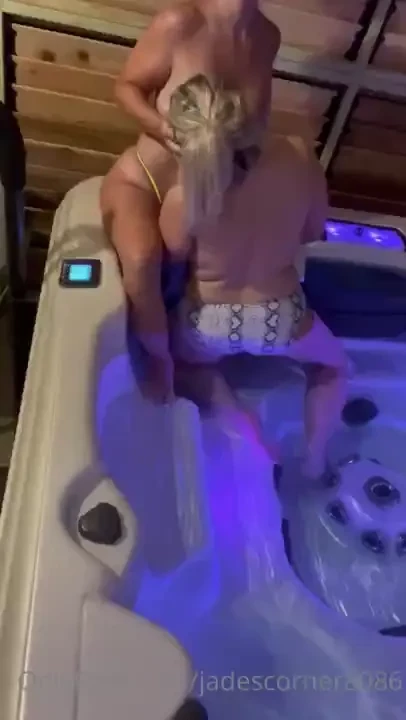 Wanna get steamy with us in the hot tub sexyfuncpl1990 