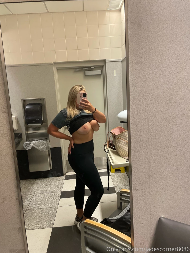 After 9 days i m finally heading home ready for a welcome home fuck part 2 