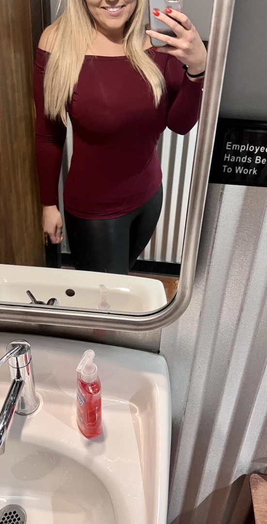 A little on off at the coffee shop part 1 