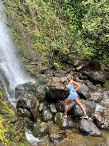 We both know there s more than 1 waterfall in this picture