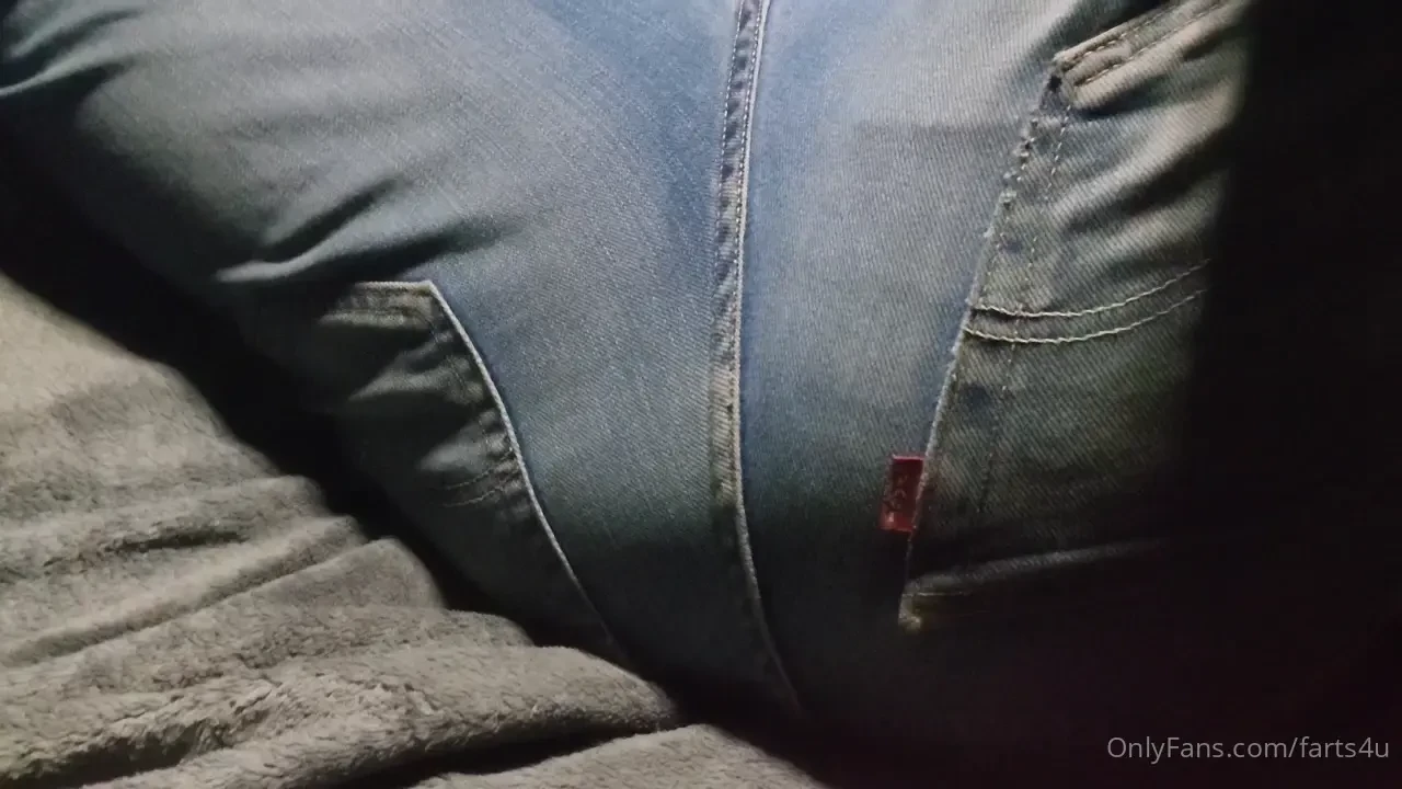 Since a lot of you wanted more jeans farts here are some i did in my 