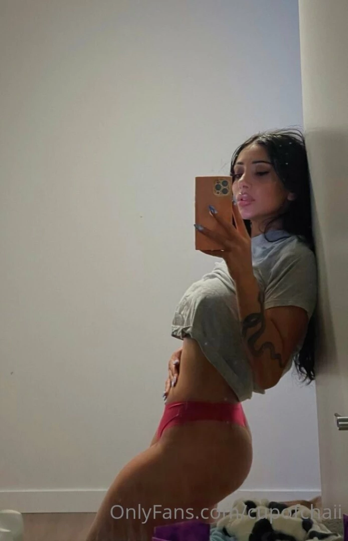 What kind of selfies would you wanna get from me 