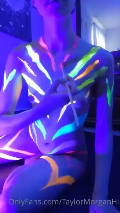 I broke out the blacklight and body paint again this stuff is so much part 1 