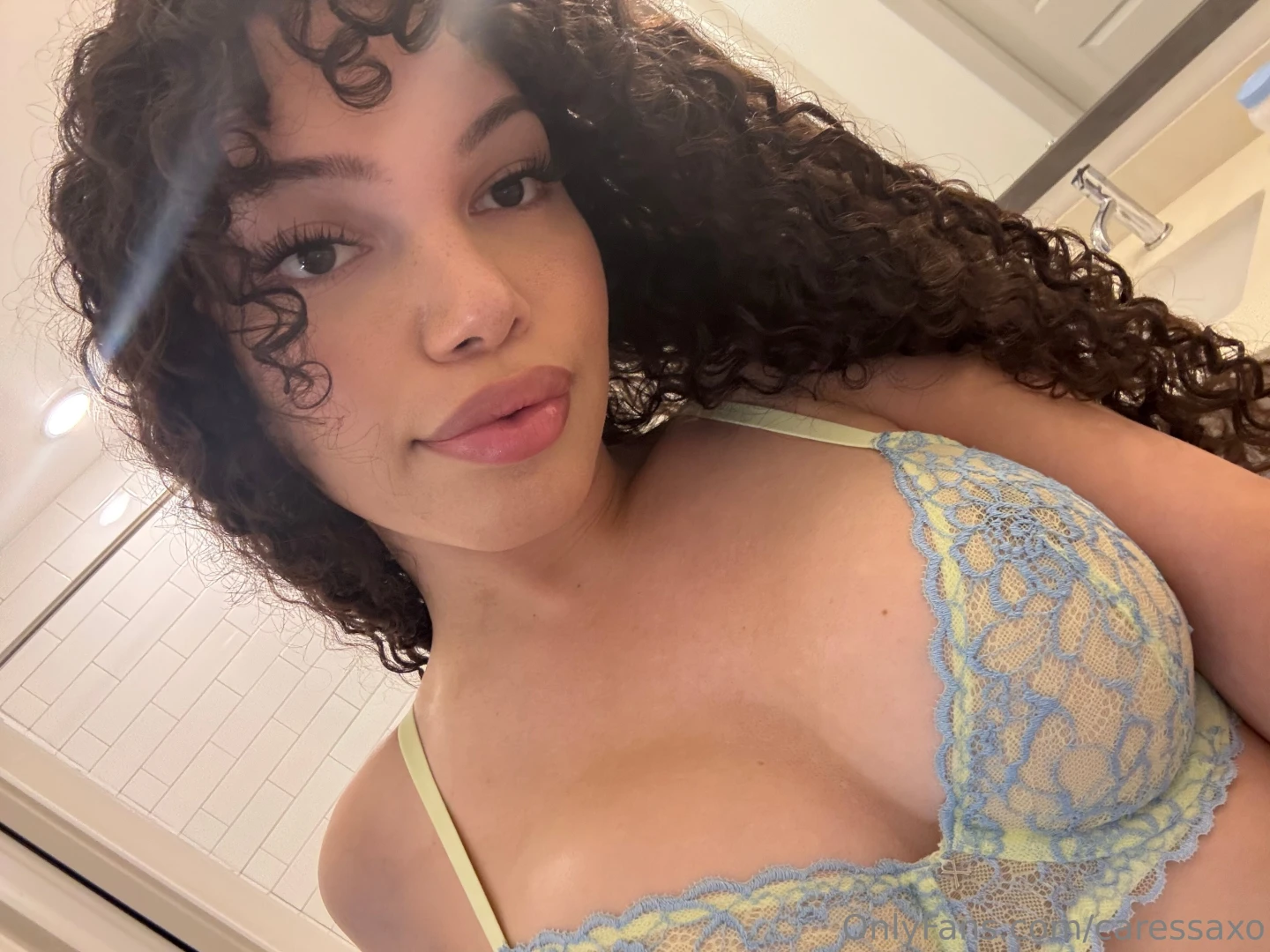 Uick selfie before i hit the shower because i m only going to get 